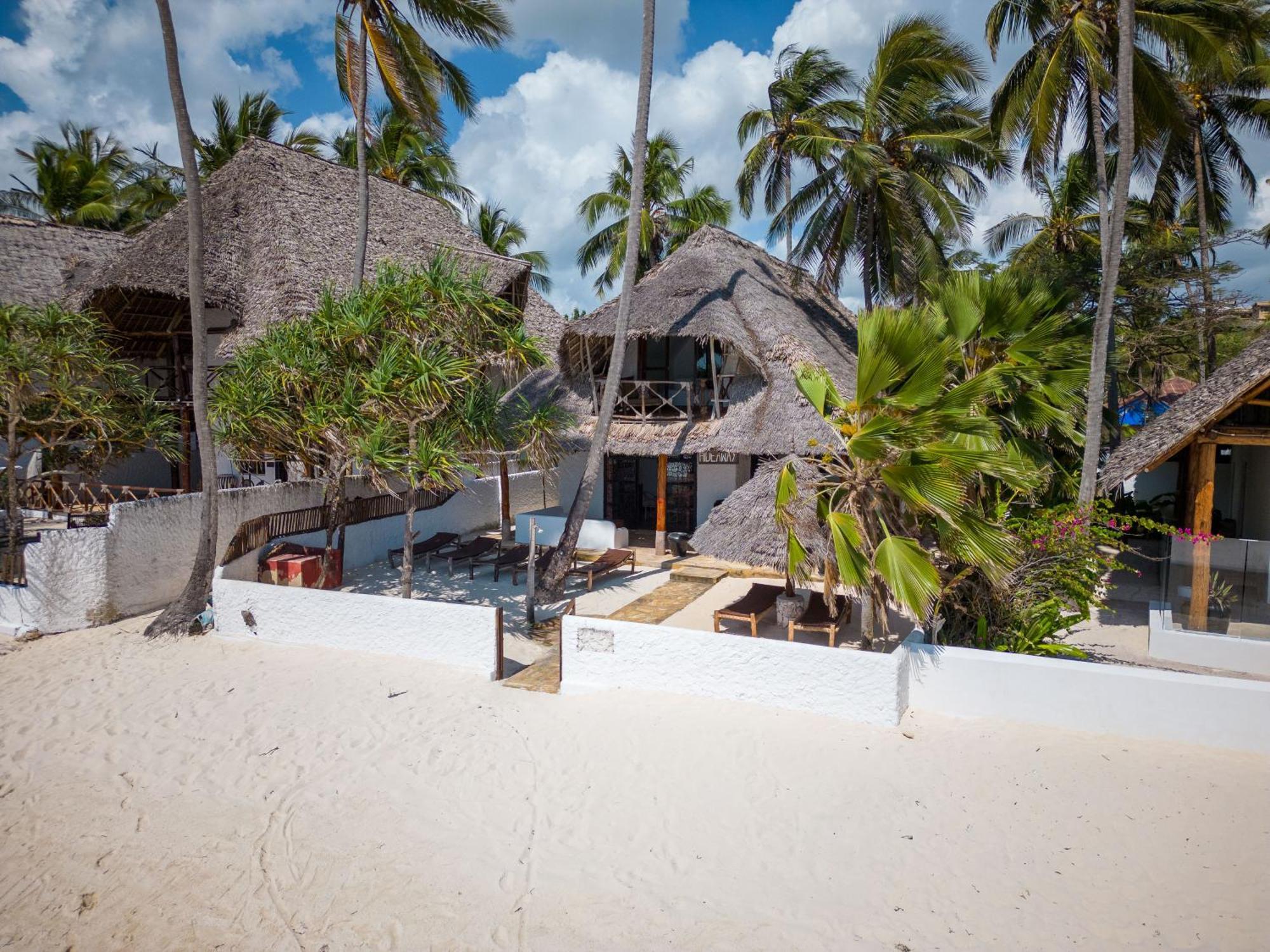 Beachfront Hideaway Zanzibarhouses